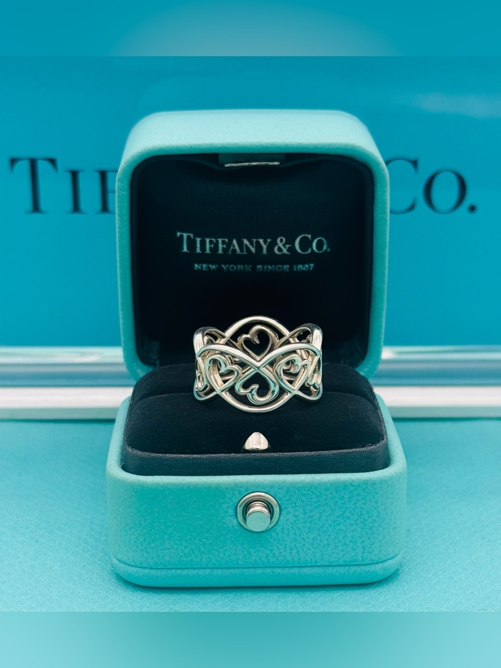 Tiffany & Co. Loving Heart Wide  Band Swirl Ring size 6.5